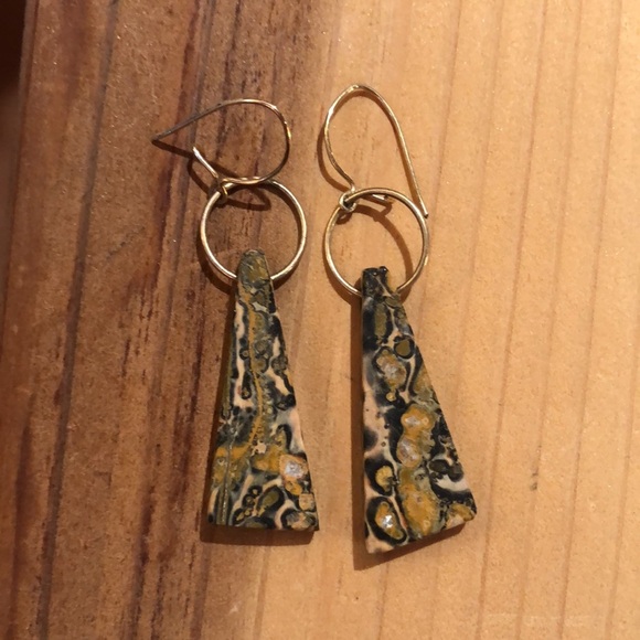 Artisan Agate earth tones modern earring small gold hoop and earwire polished - Picture 7 of 7